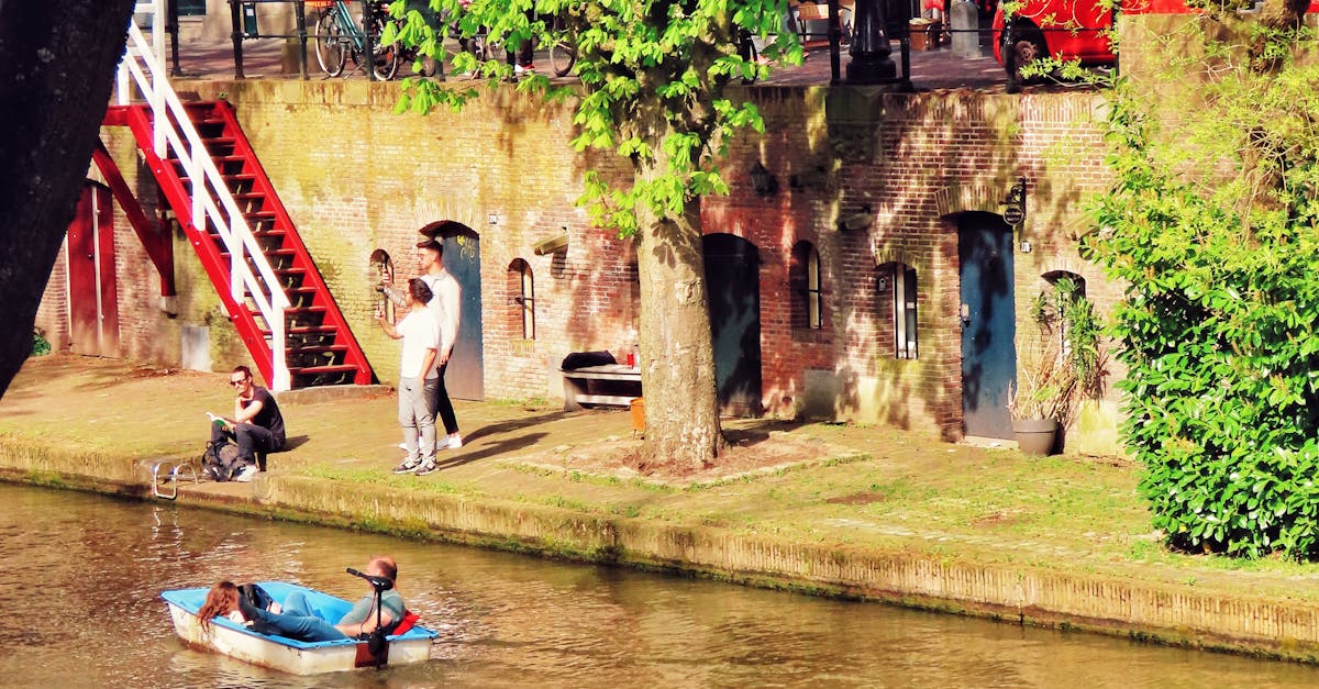 Dutch Phrasebooks for Travelers and Language Learners