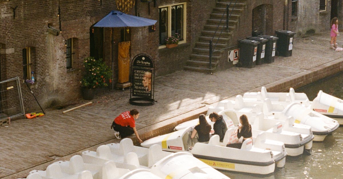 Essential Dutch Language Books for Beginners in Utrecht