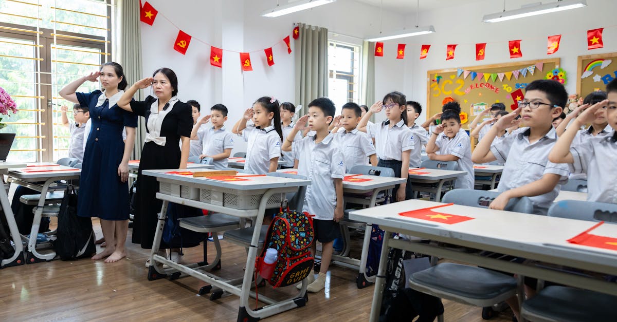 Interactive Activities for Intermediate Dutch Learners in Utrecht